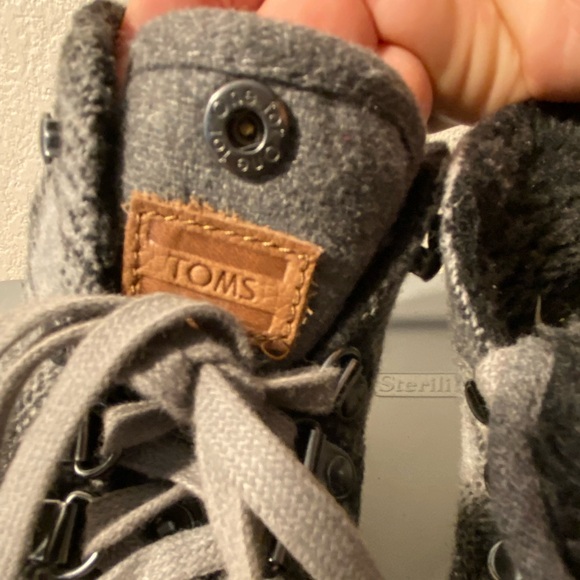 Toms Gray High-Top women’s gray boots size 5 - Picture 5 of 8